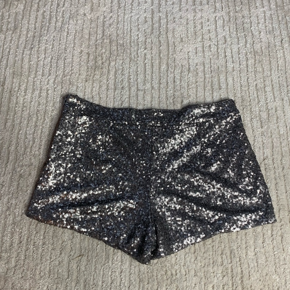 Vintage Y2K Forever 21 Silver Sequin Shorts Size Large‎ Side Zip Festival Rave - Picture 5 of 10